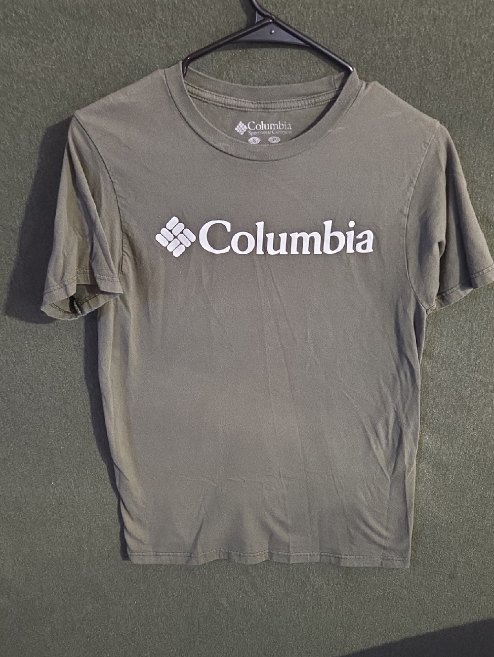 Columbia Olive Green Short Sleeve Logo Tee